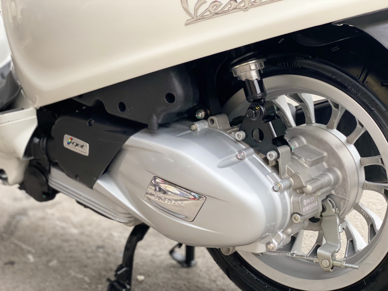vespa-abs-iget-2018