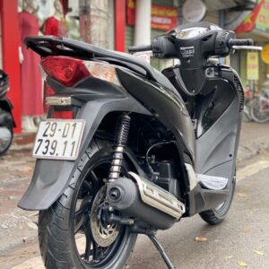 sh-viet-full-nhap-125cc-2015-len-smartkey