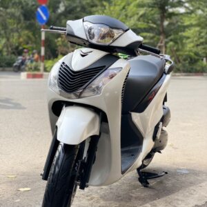 sh-viet-full-nhap-125cc-2014-len-smartkey