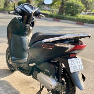 lead-125cc-2018